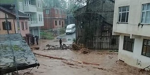 Sağanak Yağış Doğu Karadeniz'i Vurdu: Dereler Taştı, Heyelan Yolları Kapattı