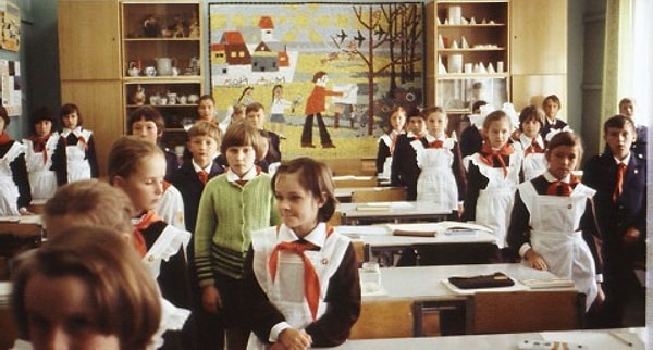 1. Продолжите фразу: "В свободное время занимайся..."