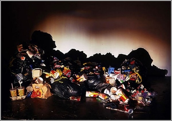 Создатели видят в нагромождении мусора перспективу, которая не всегда заметна простому обывателю