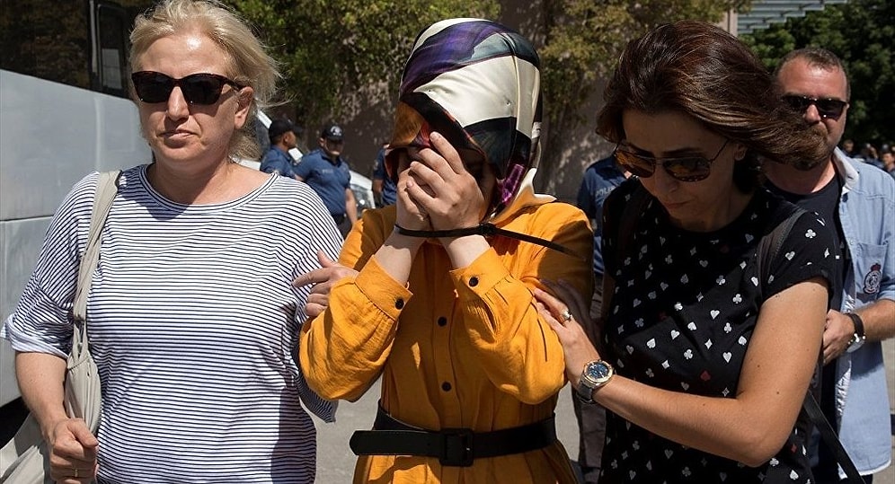 Atatürk'e Hakaretten Yargılanıyordu: 2 Yıl 6 Ay Hapis Cezasına Çarptırılan Safiye İnci Tahliye Edildi