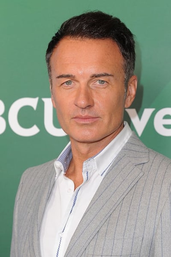 6. Джулиан Макмэхон (Коул Тернер) - 50 лет