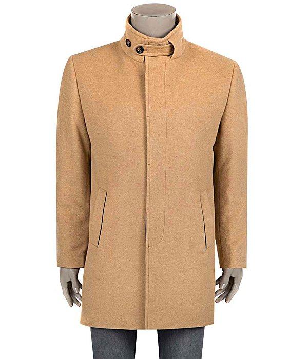 4. Soğuk kış aylarında hem sizi sıcak tutacak hem de şık görünmenizi sağlayacak palto.