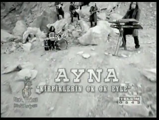 Ayna - Kirpiklerin Ok Ok Eyle Şarkı Sözleri