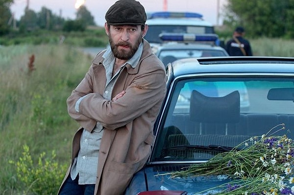 1. Приступим. Перед вами следователь Меглин, весьма неординарная и противоречивая личность. Откуда он?