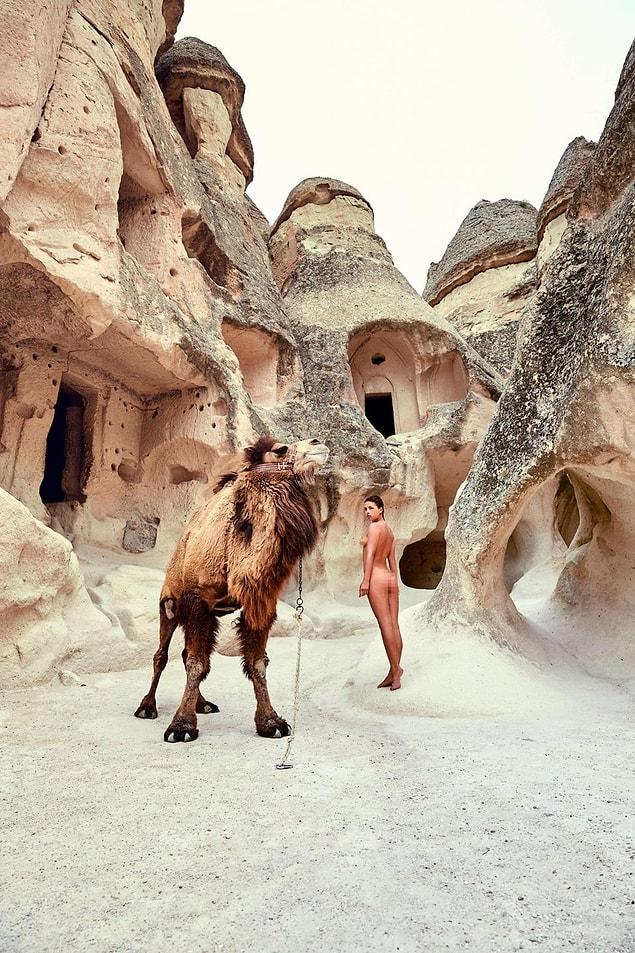 Marisa also posed for a photoshoot in the surreal landscape of Cappadocia, Turkey