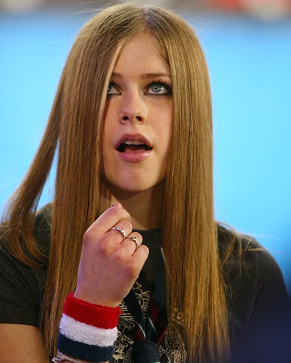 7. А где же теперь те напульсники? Сегодня мы не носим их даже в спортзал...