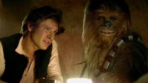 15. "Eğer Wookie'lerin 400 yıl ömrü varsa bu durumda Han Solo Chewbacca'nın üçüncü köpeği gibi bir şey oluyor."