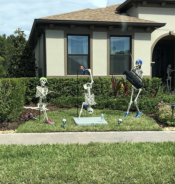 5. Судя по фото, которые девушка публикует в соцсетях, фантазия у них весьма буйная 😃 😄 😅