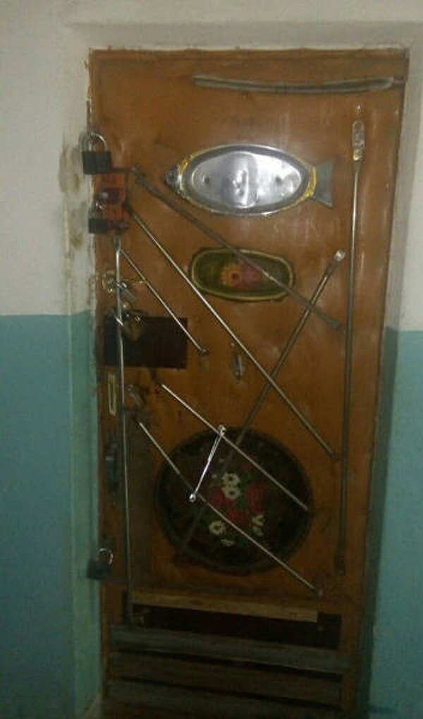 11. Безопасность, уровень "Бог" 👌