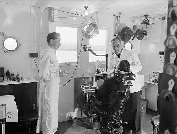 Один из членов местного Общества истории рассказал газете Valdosta Daily Times, что первым владельцем этого здания был дантист по имени Кларенс Уиттингтон.