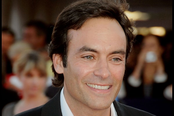 12. Ален Делон судился со своим сыном Энтони Делоном