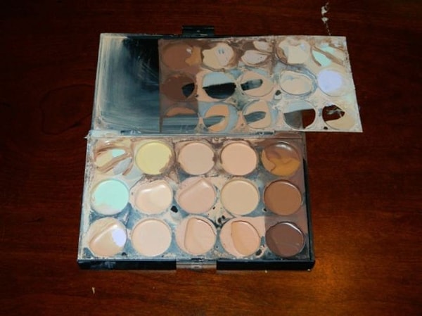 10. Закон подлости никогда не дремлет.