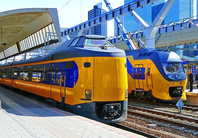 9. Hollanda'da bütün trenler 2017 yılından itibaren rüzgar enerjisi ile çalışıyor.