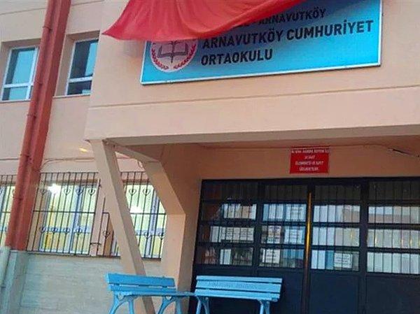 16. İstanbul’un Arnavutköy ilçesinde bulunan bir ortaokulda din dersine giren bir öğretmenin, Aleviler hakkında "yaptıkları yemek yenmez" ifadesini kullanması.