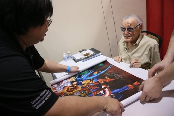 3. Вплоть до своих 95 лет Стэн оставался активной и заметной частью семьи Marvel.