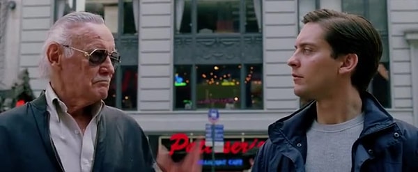 4. Фанаты Вселенной наверняка помнят его многочисленные камео в супергеройских фильмах, на которые всегда было интересно посмотреть.