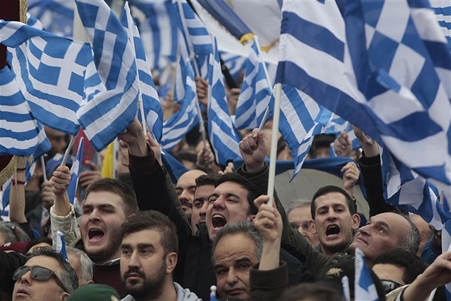 Avrupa Birliği ülkeleri arasında en yüksek dış borç Yunanistan'ın omuzlarında.