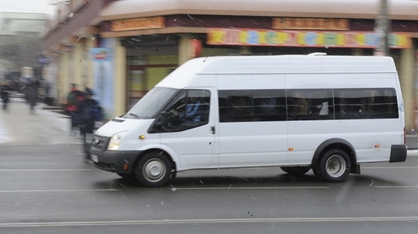 63% регулярно ездят на маршрутках.