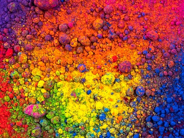 2. Какой из этих цветов вам нравится сейчас больше всего?