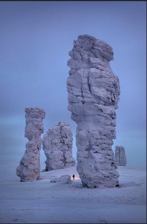 10. Rusya Ural Dağları'ndaki Manpupuner kaya oluşumları: