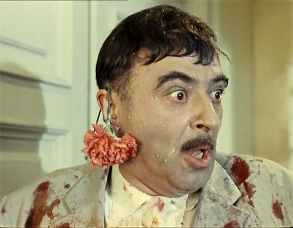 5. Чем заведовал товарищ Саахов?