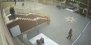 Her Sabah Ata'sına Saygısını Göstermeden Sınıfına Gitmeyen Ufaklık