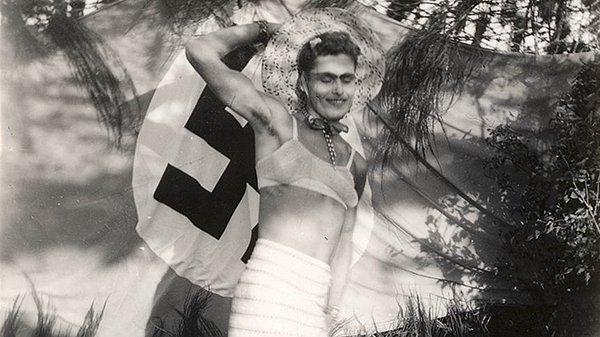 Bu eski fotoğraflarda bizzat Nazi askerlerini görüyorsunuz.