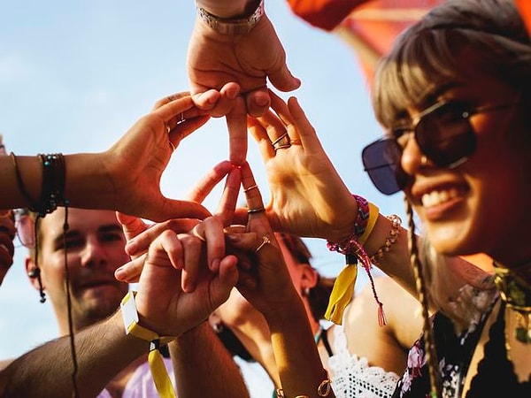 Вы должны принадлежать молчаливому поколению!