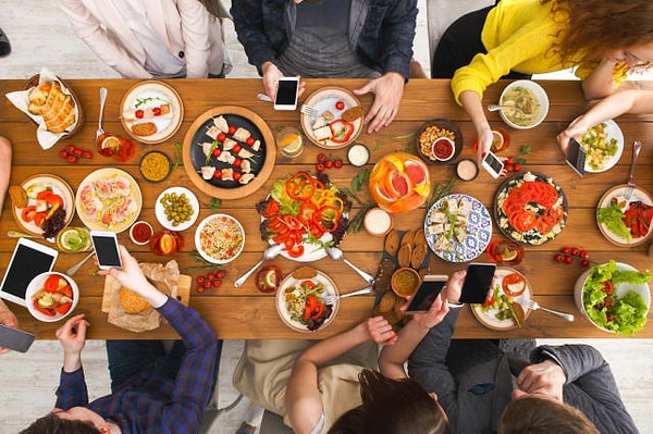 10. Люди на этом фото...