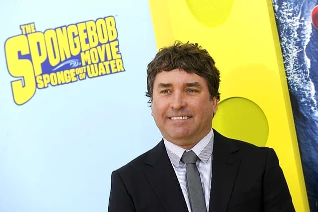 Kanaldaki yetkililerden biri ''Hillenburg sevdiğimiz bir arkadaşımızdı ve Nickelodeon'daki herkes için uzun süredir ekibin vazgeçilmez bir parçasıydı.'' diyor.
