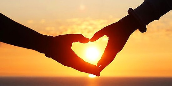 Тест: Кто вы в отношениях - любящий или позволяющий любить партнер?