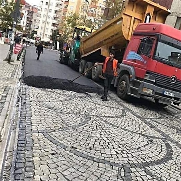 5. Bergama taşı üzerine asfalt döken Kartal Belediyesi'nin "'Kamuoyu Yoklaması Yapıldı" açıklaması