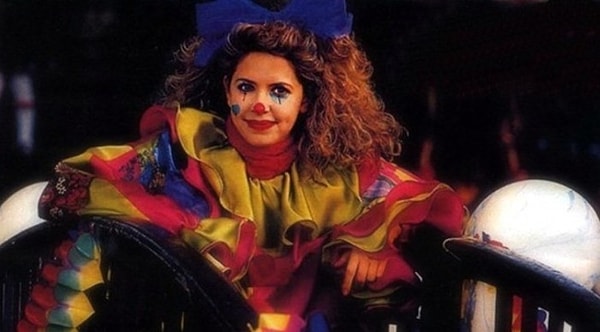 11. Сериал с этим забавным клоуном тоже был снят в 90-е. Как он назывался?