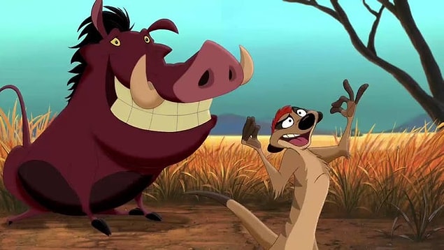 14. ''Hakuna Matata''dan önce, filmin ana şarkısı ''Warthog Rhapsody'' isminde bir şarkı olacakmış.