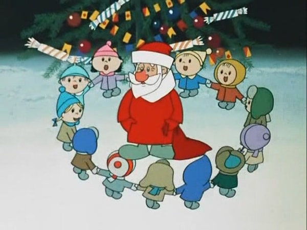 4. Помните, в каком мультике звучала песня, где есть такие слова: "Чтоб ёлочка под Новый год надела свой наряд, игрушки я беру в поход, подарки для ребят"?