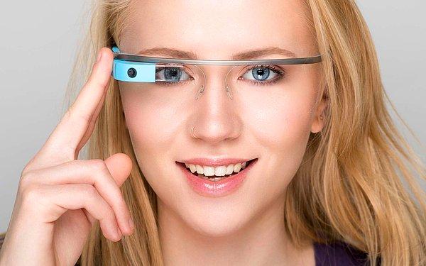 13. Google Glass (2012~)