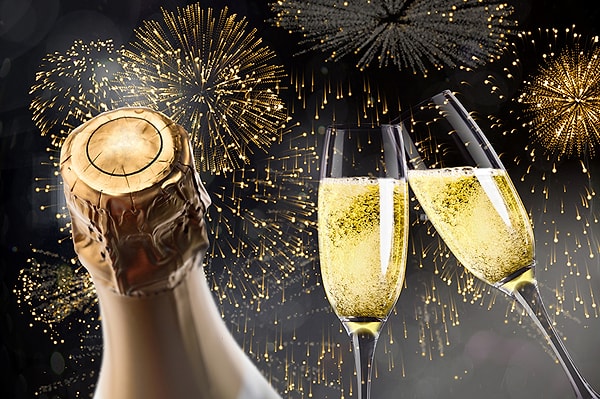 10. Что ознаменует наступление Нового года в нашей стране?