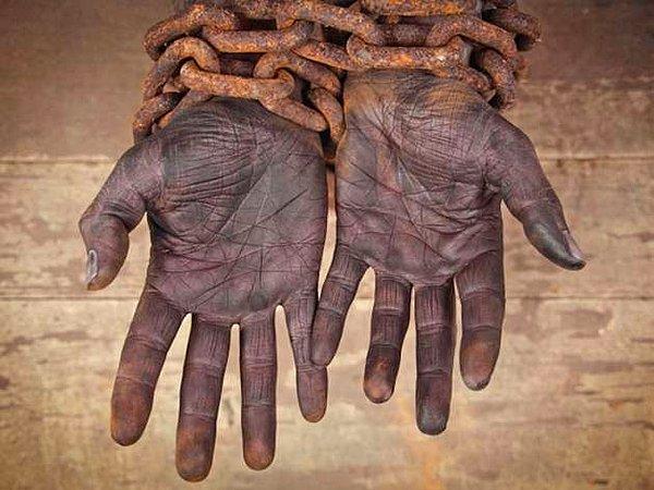 Her türlü köleliği de yasaklayan İnsan Hakları Evrensel Beyannamesi'nin kabul edilmesinin üzerinden 70 yıl geçti.