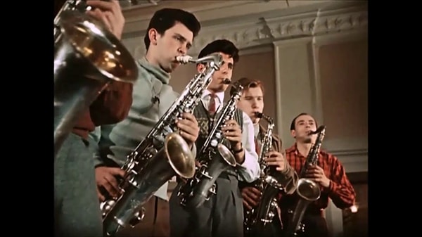 4. Какой номер так и не был включен в программу?