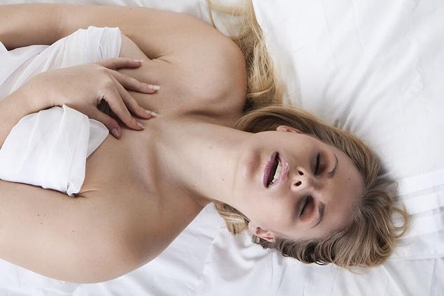 10. Kadınlar her mastürbasyon yaptığında boşalır mı ya da orgazm olur mu?