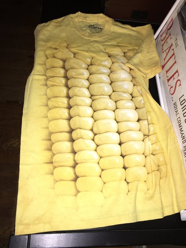 17. "Моя покупка в интернет-магазине на пьяную голову. Просто нет слов"