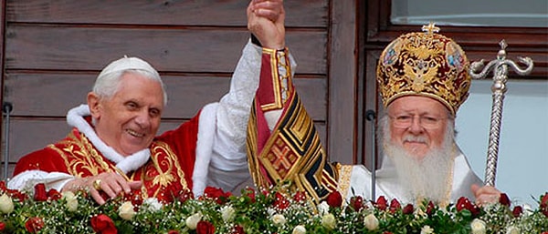 10. В каком году произошло разделение христианской церкви на православную и католическую?