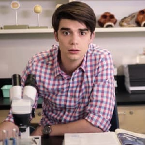 Netflix oldukça popüler hale gelen bir sürü romantik komedi yayınladı. "To All the Boys", "I've Loved Before", "The Kissing Booth" ve "Alex Strangelove" bunlardan bazıları.