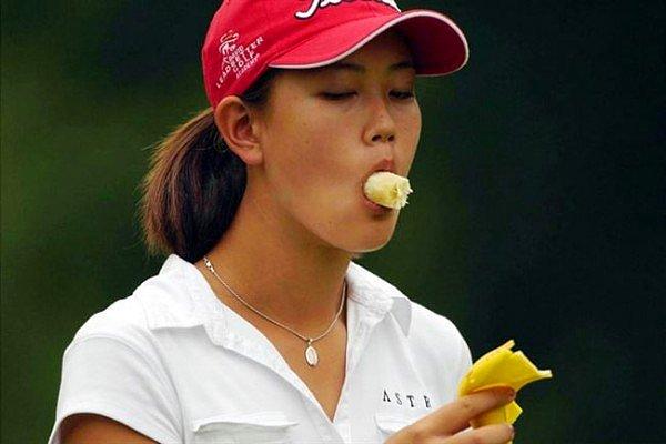 13. Neden dünyaca ünlü tenisçiler maç aralarında muz yiyor biliyor musunuz?