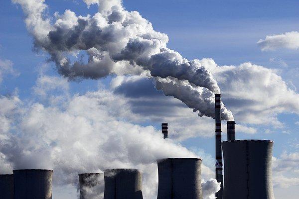 1. Fosil yakıtlara bağlı karbondioksit emisyonu, 2018 yılında %2,7 oranında arttı.