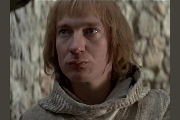 7. Узнаете актера? Кого он сыграл?