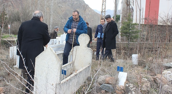 Mezarlar yeni yerleşim yerine taşınmaya başlandı