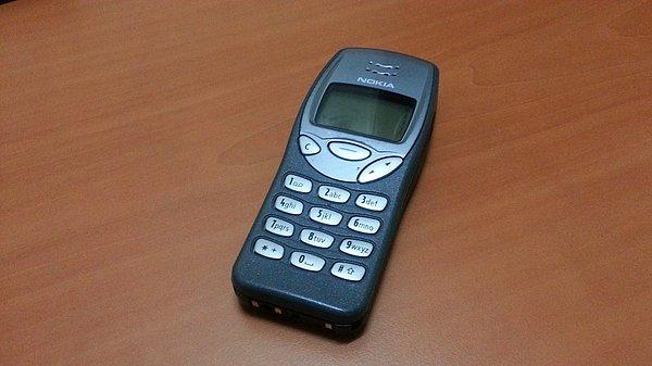 2. Nokia 3210 - 160 Milyon