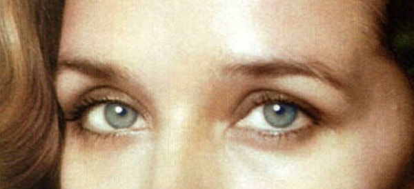 1. Узнали эти глаза?