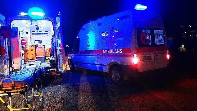22. Sağlık sistemindeki boşlukları göremedik, vatandaşlarımızın ihtiyacı olan hizmeti sunamadık, yine çok utandık.